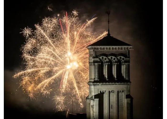 Hyper Centre De - 44 * Valence (Drome)